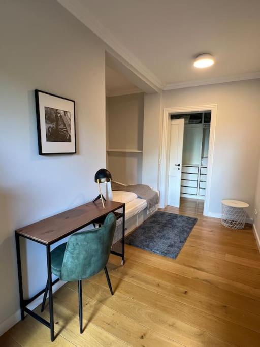 Cozy Apartment In Christianshavn W Two Balconies. 哥本哈根 外观 照片